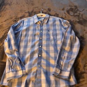 Men’s casual button down shirt